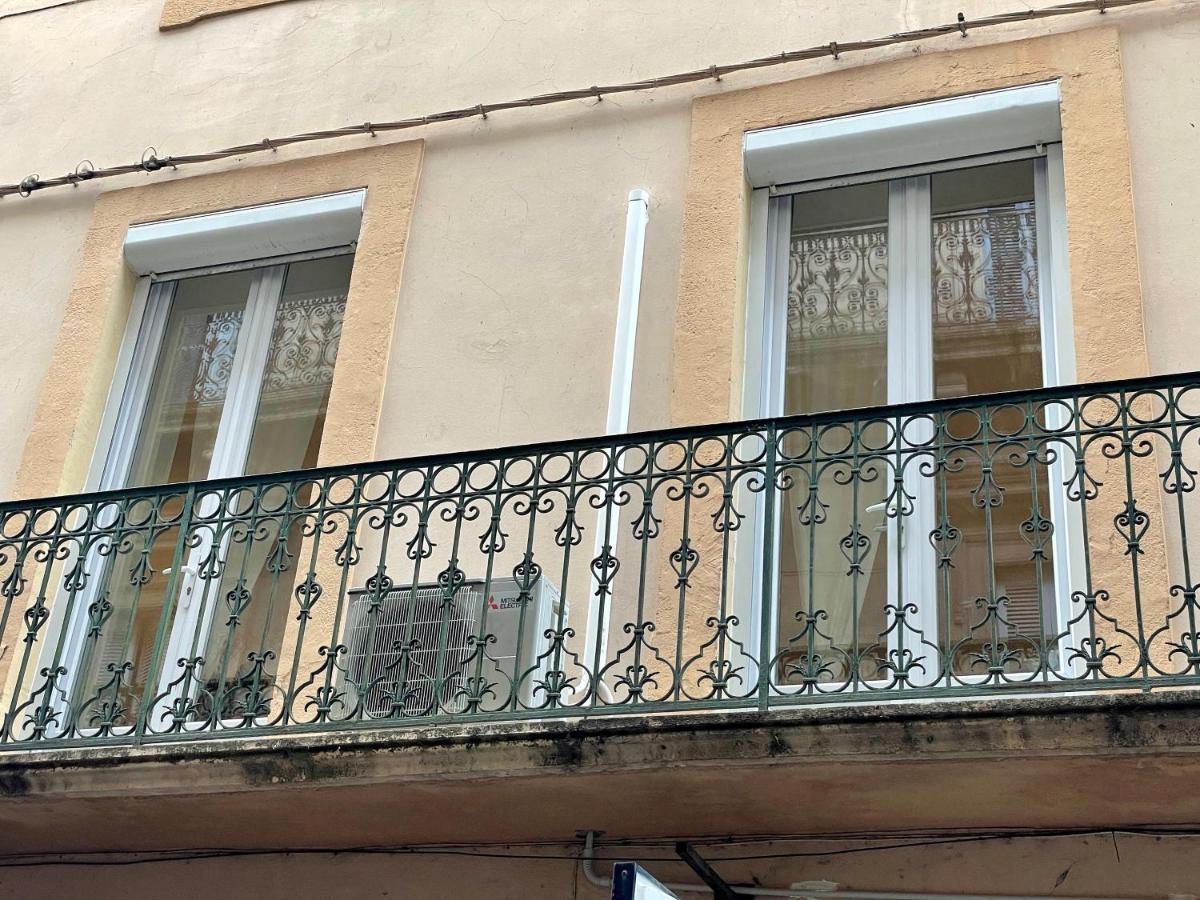 Le Casimir - Superbe T3 En Plein Centre Ville Renove Avec Gout - Wifi Béziers Exteriör bild